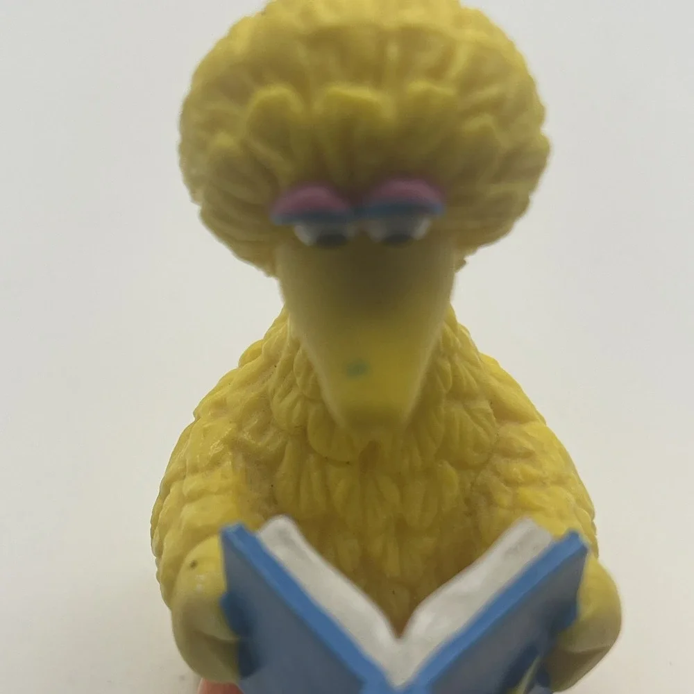 Sesame Street Big Bird Sitting Reading Book PVC Figure Applause Henson Muppet's - Picture 9 of 12